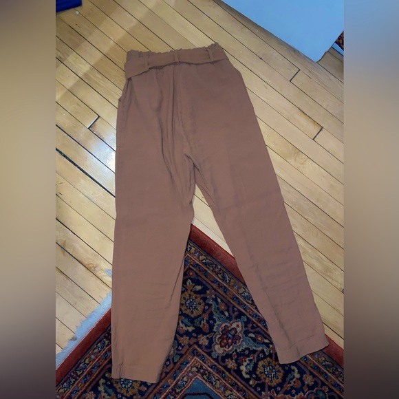 SOLD | Casual, tan high waist trousers - Picture 4 of 4